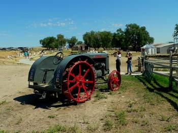 Ranch Tractor, © Copyright 2006 Keith Evens