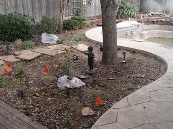 Under Liv Oak tree, Jan'07 with newly dug pool.